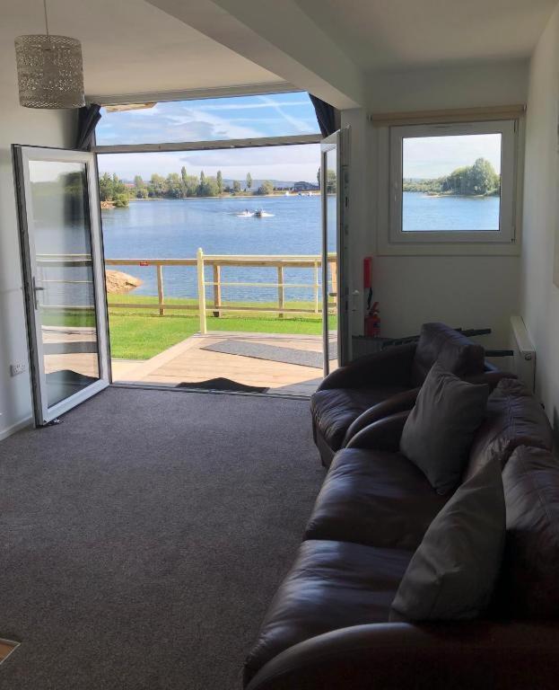 Lake View Lodge Chichester Luaran gambar